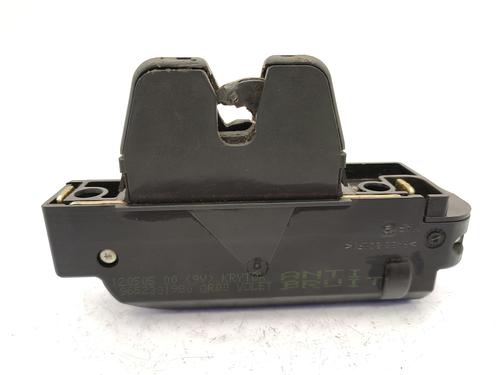 Used Tailgate lock CITROËN C4 Coupe (LA_) 2.0 16V (136 hp) 23718502