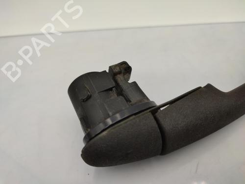 Used Front right exterior door handle RENAULT SCÉNIC II (JM0/1_) 1.5 dCi (JM0F) (82 hp) 23676681