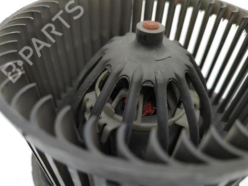 Heater blower motor RENAULT CLIO III (BR0/1, CR0/1) 1.6 16V (BR05, BR0B, BR0Y, BR15, BR1J, BR1M, BR1Y, CR0B,... | BP23721577M62 