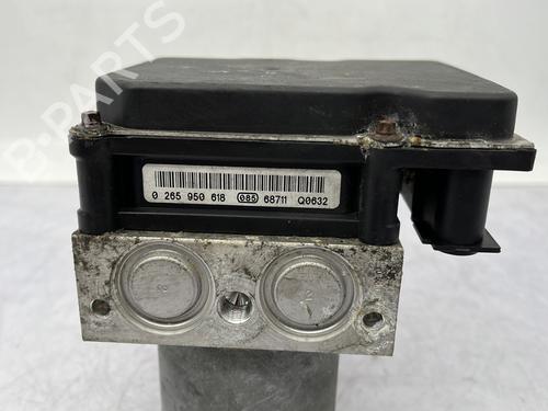 Used ABS pump ABS pump MERCEDES-BENZ B-CLASS Sports Tourer (W245) B 180 CDI (245.207) (109 hp) 23683950 23683950