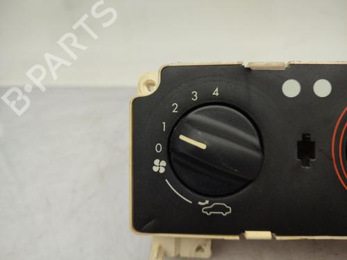 Used Climate control Climate control PEUGEOT 306 Break (7E, N3, N5) 1.4 (75 hp) 23677146 23677146