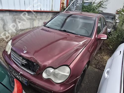 Brugte MERCEDES-BENZ C-CLASS (W203) C 200 CDI (203.004) 4822188