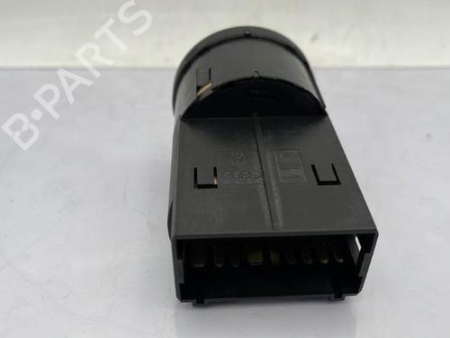 Used Headlight switch VW POLO V (6R1, 6C1) 1.2 (60 hp) 23750417