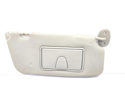 Used Right sun visor Right sun visor SUZUKI GRAND VITARA I (FT, HT) 2.0 HDI 110 16V 4x4 (SQ420D, TD83V, JA420WD) (109 hp) 23686289 23686289