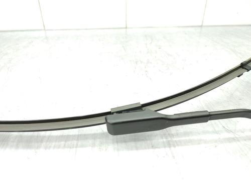 Front windshield wiper arm DACIA SANDERO III 1.0 SCe 65 | BP23729535C143 