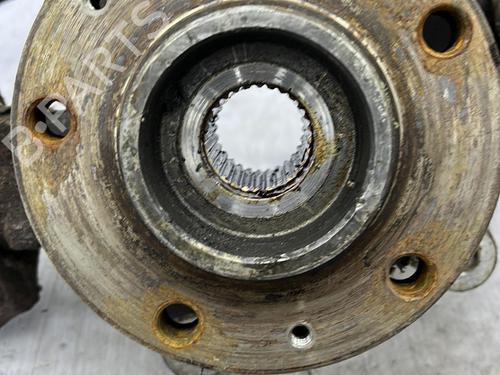 Used Right front steering knuckle Right front steering knuckle PEUGEOT 605 (6B) 2.1 TD 12V (109 hp) 23696204 23696204