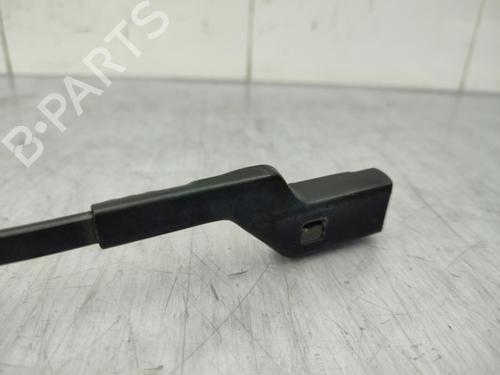 Front windshield wiper arm PEUGEOT 208 I (CA_, CC_) 1.0 VTi | BP23728508C143 