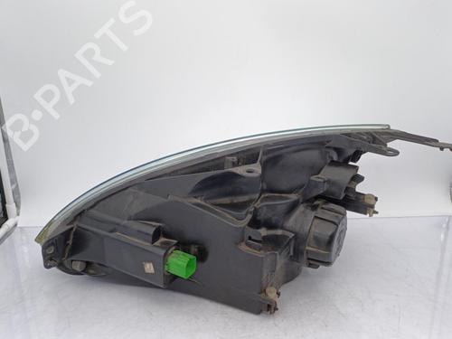 Right headlight FORD FIESTA V (JH_, JD_) 1.4 TDCi | BP23712115C29 