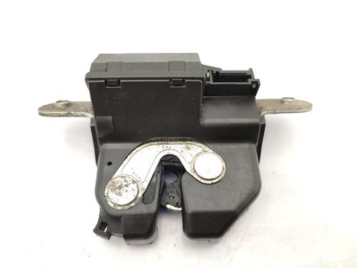 Used Tailgate lock FIAT GRANDE PUNTO (199_) 1.3 D Multijet (75 hp) 23678951
