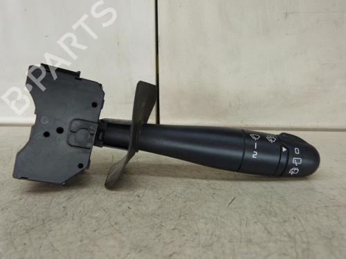 Used Steering column stalk RENAULT CLIO II (BB_, CB_) 1.5 dCi (B/CB07) (65 hp) 23667244