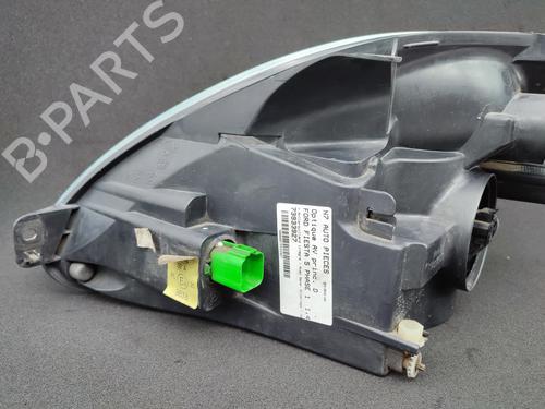 Right headlight FORD FIESTA V (JH_, JD_) 1.4 TDCi | BP23731074C29 
