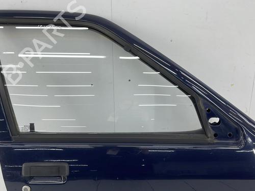 Used Right front door Right front door 23703175 23703175