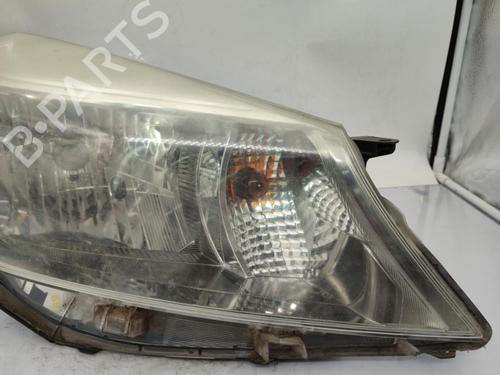 Used Right headlight TOYOTA YARIS (_P13_) 1.4 D (NLP130_, NLP130) (90 hp) 23729375