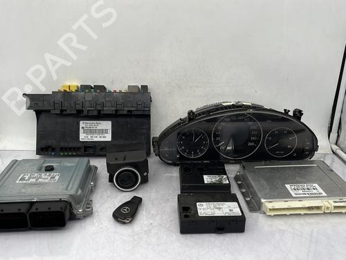 Elektronisk modul MERCEDES-BENZ E-CLASS (W211) E 320 CDI 4-matic (211.089) (224 hp) 30902450