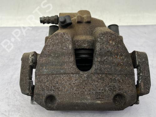 Used Right front brake caliper Right front brake caliper OPEL CORSA E (X15) 1.4 Turbo (08, 68) (101 hp) 23761698 23761698