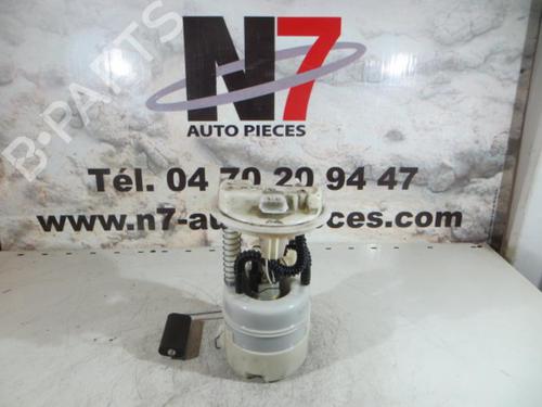 Used Fuel pump RENAULT CLIO III (BR0/1, CR0/1) 1.4 16V (98 hp) 23676708