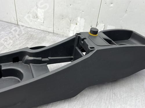 Middle console RENAULT KANGOO / GRAND KANGOO II (KW0/1_) 1.5 dCi 90 (KW05, KW08, KW0G, KW11) | BP30100709I22