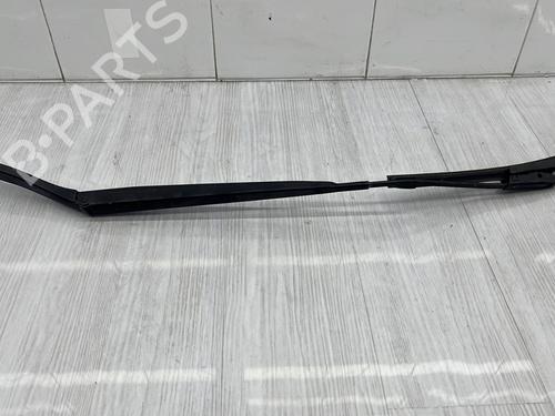 Used Front windshield wiper arm RENAULT CLIO IV (BH_) 1.5 dCi 90 (90 hp) 23759244