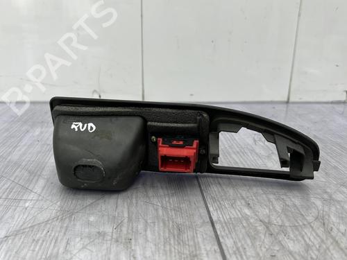 Used Right front window switch Right front window switch 23689102 23689102