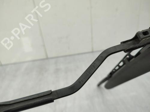 Front windshield wiper arm PEUGEOT 1007 (KM_) 1.6 HDi | BP23705328C143 