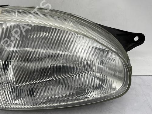 Used Right headlight Right headlight OPEL CORSA B (S93) 1.4 i (F08, F68, M68) (60 hp) 23663477 23663477