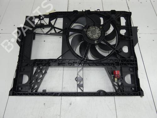 Used Radiator fan NISSAN INTERSTAR Van (X70) dCI 90 (90 hp) 23700069
