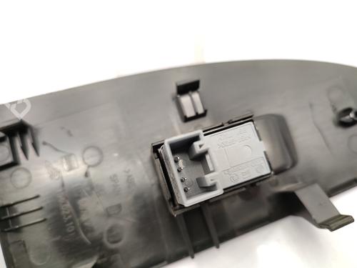 Used Right front window switch Right front window switch SEAT LEON (1P1) 1.9 TDI (105 hp) 23740369 23740369