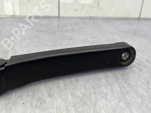 front-windshield-wiper-arm-seat-leon-5f1-2012-2013-2014-2015-2016-2017-2018-2019-2020-2021-24663572 main image