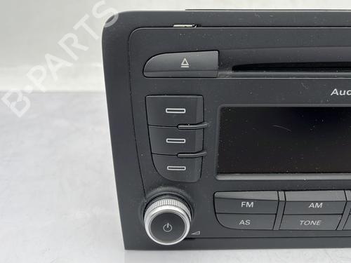 Radio AUDI A3 (8P1) 2.0 TDI quattro | BP26409935E6 