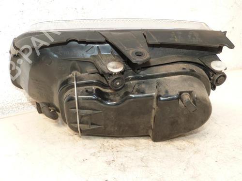 Right headlight VW POLO (6N2) 1.4 | BP23694611C29 