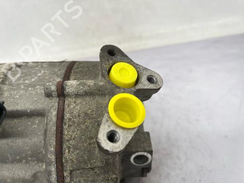 Used AC compressor AC compressor RENAULT TRAFIC II Bus (JL) 2.0 dCi 90 (JL00, JL01, JL0H, JL0M, JL0P, JL0S) (90 hp) 35890335 35890335