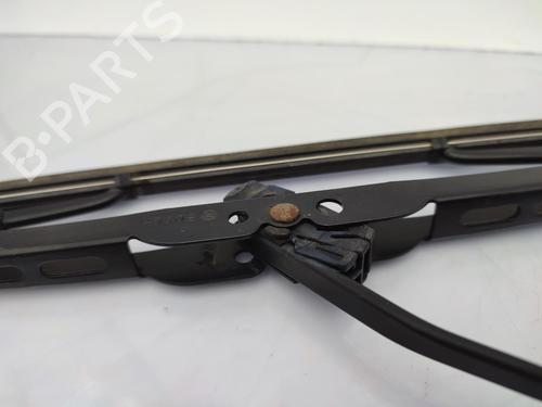 front-windshield-wiper-arm-dacia-duster-hs_-2010-2011-2012-2013-2014-2015-2016-2017-2018-23706951 main image