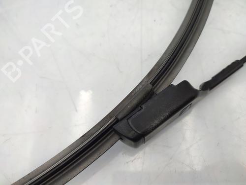 Used Front windshield wiper arm PEUGEOT 2008 I (CU_) 1.6 HDi (92 hp) 23709954