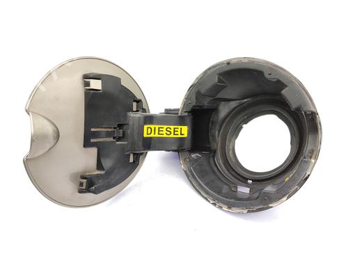 Fuel flap CITROËN C3 Picasso (SH_) 1.6 HDi | BP23758315C131 