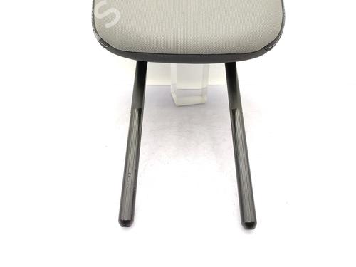 Used Headrest Headrest RENAULT CLIO III (BR0/1, CR0/1) 1.2 16V (BR02, BR0J, BR11, CR02, CR0J, CR11) (75 hp) 23722445 23722445