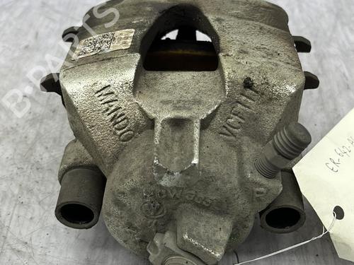 Right front brake caliper VW POLO VI (AW1, BZ1, AE1) 1.0 TSI | BP23704645M104 - Image 3