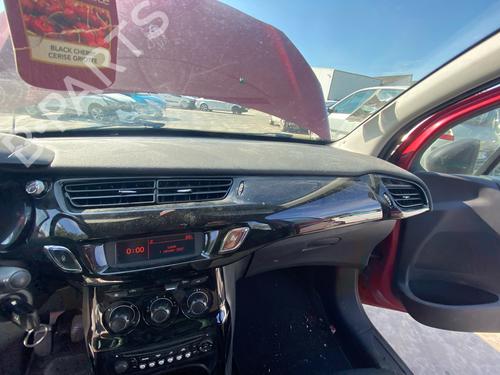 Front left seatbelt CITROËN C3 II (SC_) 1.4 | BP38081089I26 - Image 82