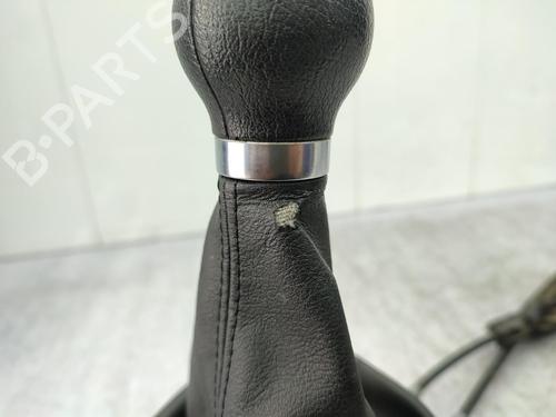 Gear lever VW TOURAN (1T1, 1T2) 1.9 TDI | BP23719102M90