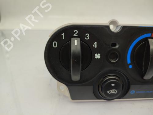 Climate control FORD FIESTA V (JH_, JD_) 1.3 | BP23678862I5 