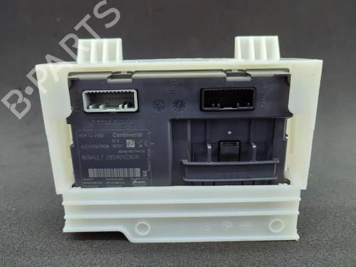 card-reader-renault-captur-i-j5_-h5_-2013-23741365 main image