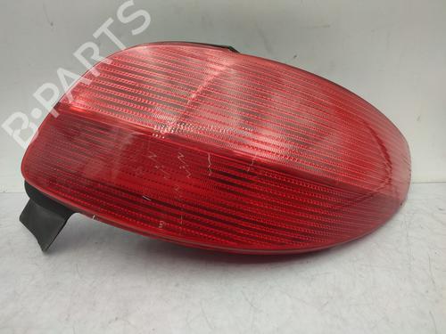 Høyre baklys PEUGEOT 206 Hatchback (2A/C) 1.6 16V (109 hp) 29301175