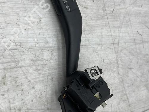 Switch VW GOLF V (1K1) 1.9 TDI | BP23703125I30 