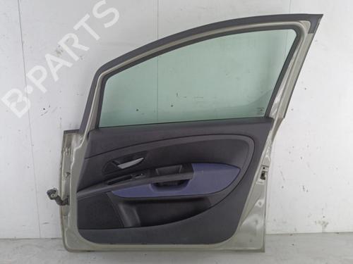 Used Right front door FIAT GRANDE PUNTO (199_) 1.3 D Multijet (75 hp) 23730652