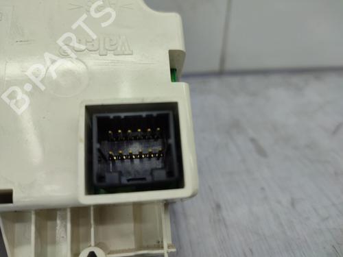 Used Climate control Climate control 23675943 23675943