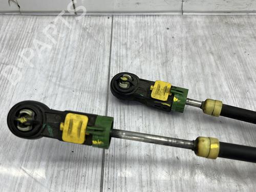 Used Gear lever Gear lever PEUGEOT 308 II (LB_, LP_, LW_, LH_, L3_) 1.2 THP 130 (131 hp) 33707892 33707892