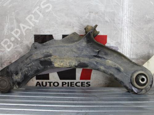 Højre fortil bærearm RENAULT MEGANE II (BM0/1_, CM0/1_) 1.6 16V (BM0C, CM0C) (113 hp) 23667358