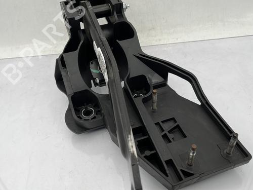 Break pedal PEUGEOT 3008 II SUV (MC_, MR_, MJ_, M4_) 1.6 BlueHDi 120 | BP25153600I19
