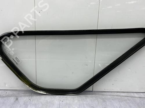 Used Front left quarter glass RENAULT MASTER I Van (T__) 28-35 2,5 D (75 hp) 23706095