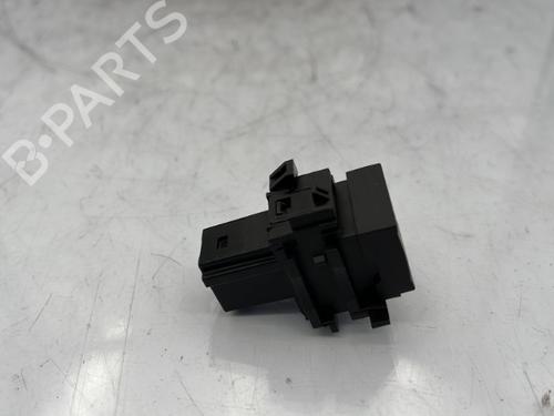 Switch PEUGEOT 2008 II (UD_, US_, UY_, UJ_, UR_, UC_) 1.5 BlueHDI 130 | BP23758445I30