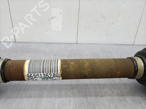 Left front driveshaft PEUGEOT 208 I (CA_, CC_) 1.6 BlueHDi 100 | BP23749408M38 